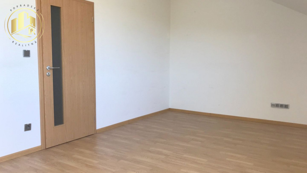 Kancelária na prenájom, Poprad - Východ