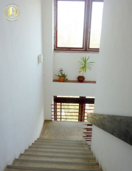 Kancelárske priestory v centre mesta Poprad v blízkosti OC Forum !!