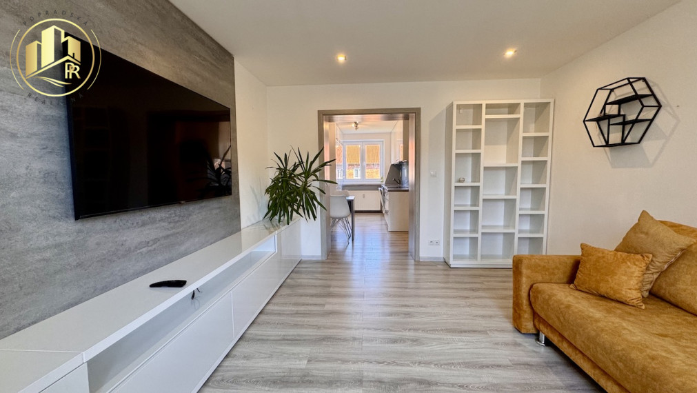 Krásny 2 - izbový byt v pokojnej lokalite na prenájom - Svit