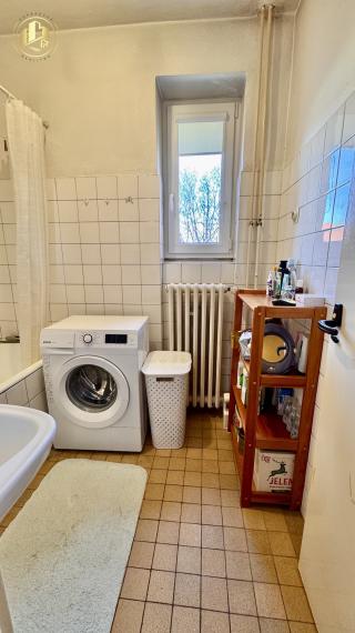 Veľkorysý 3-izbový byt s veľkým zaskleným balkónom priamo pri OC Fórum