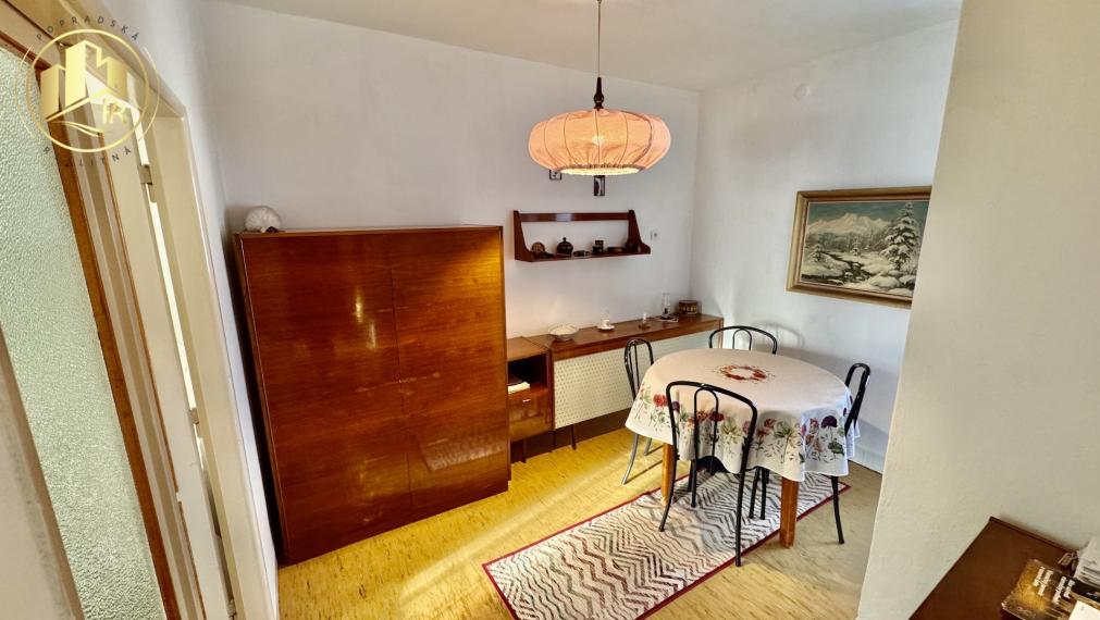 Veľkorysý 3-izbový byt s veľkým zaskleným balkónom priamo pri OC Fórum