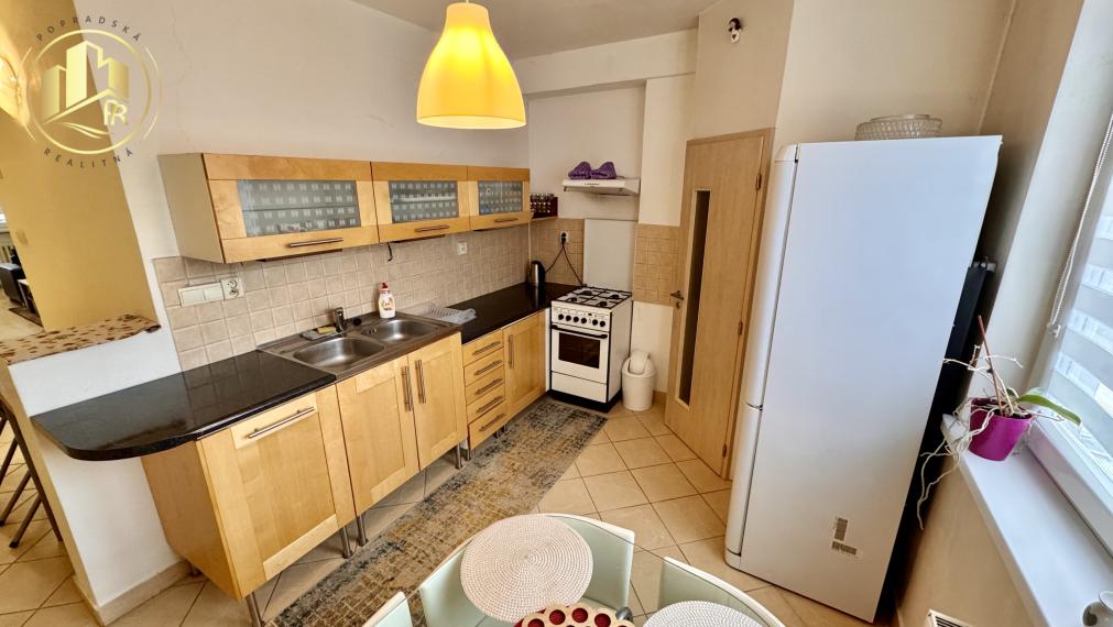 Priestranný 3-izbový byt s balkónom na prenájom, Poprad Juh