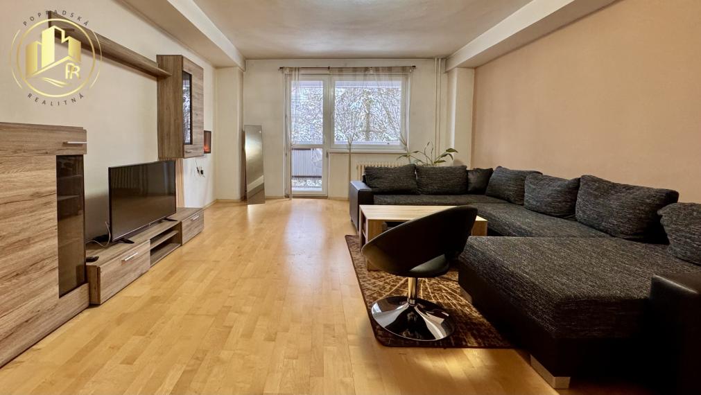 Priestranný 3-izbový byt s balkónom na prenájom, Poprad Juh