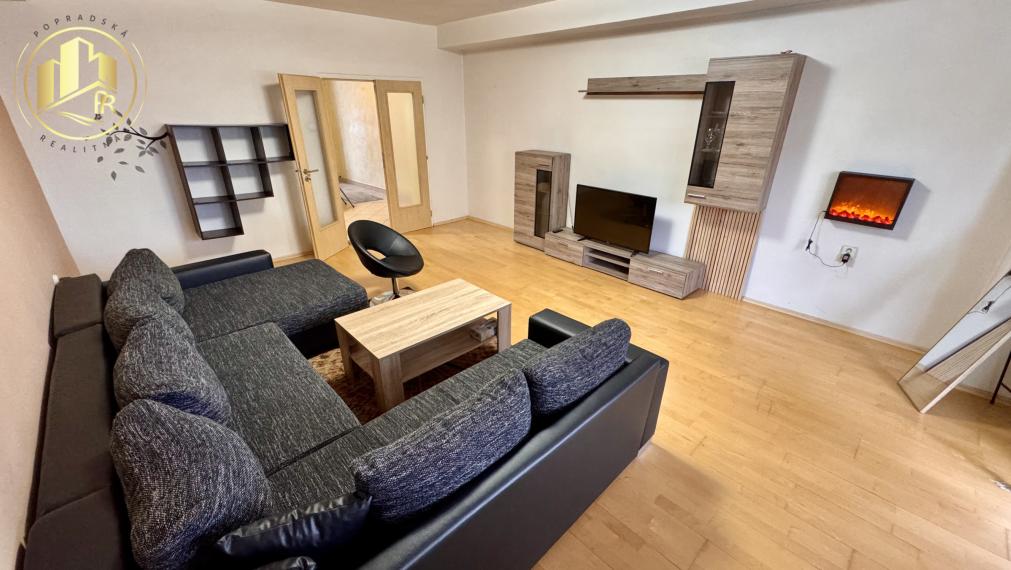 Priestranný 3-izbový byt s balkónom na prenájom, Poprad Juh