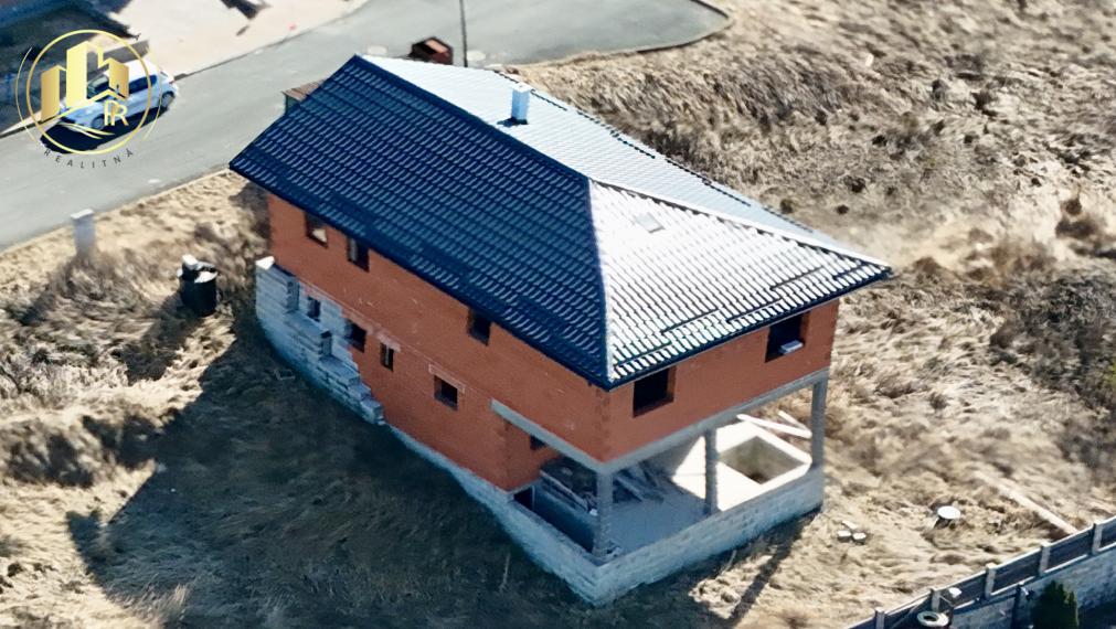 Rodinný dom vo Vlkovej – ideálne miesto pre Vašu budúcnosť!