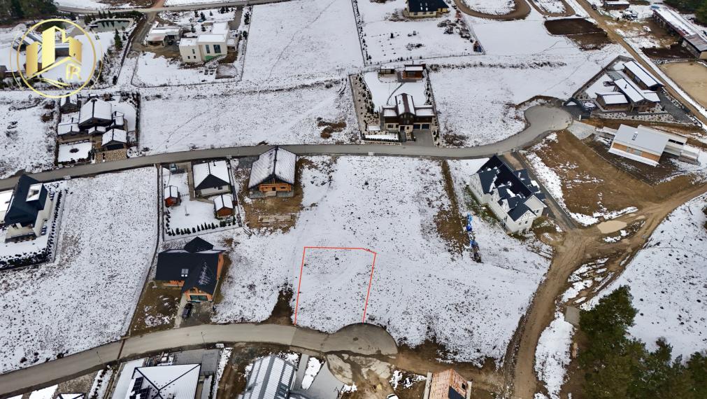 Krásny pozemok priamo pod Tatrami na predaj!