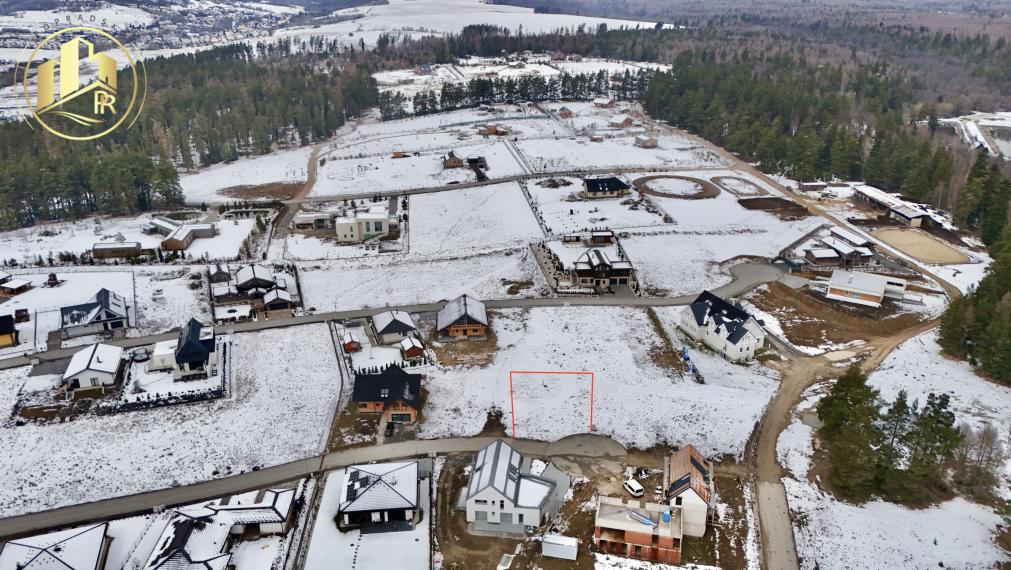 Krásny pozemok priamo pod Tatrami na predaj!