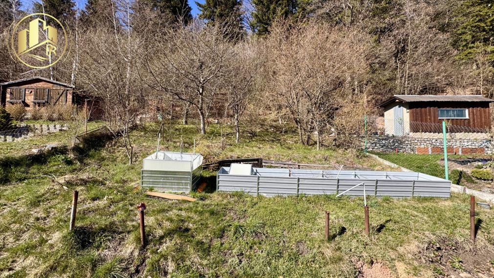 Trojpodlažná záhradná chata s celoročným potenciálom – Dubina III, Hranovnica