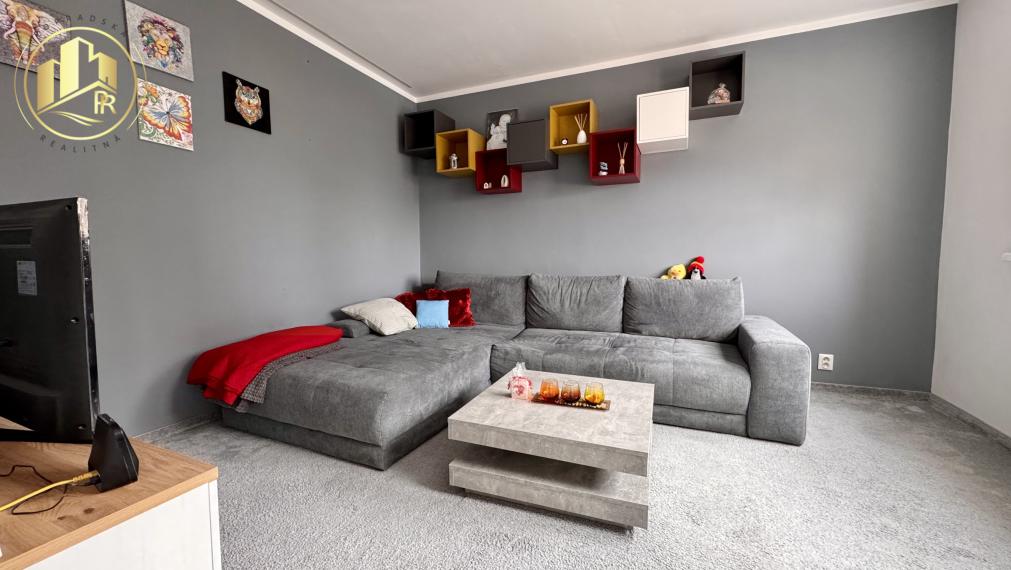 2-izbový byt po rekonštrukcii s balkónom a výhľadom na Tatry – Matejovce