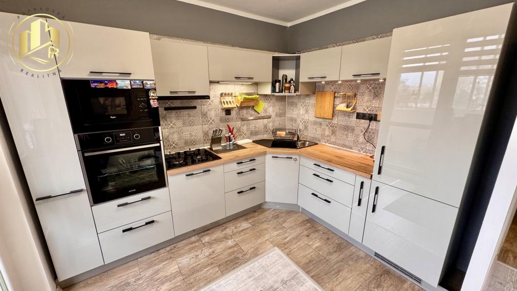 2-izbový byt po rekonštrukcii s balkónom a výhľadom na Tatry – Matejovce