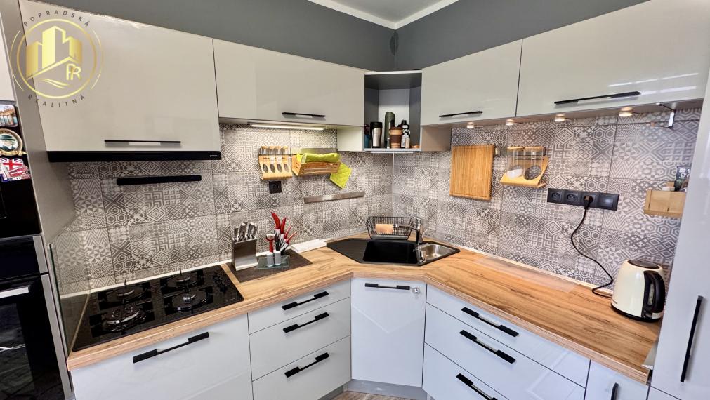 2-izbový byt po rekonštrukcii s balkónom a výhľadom na Tatry – Matejovce