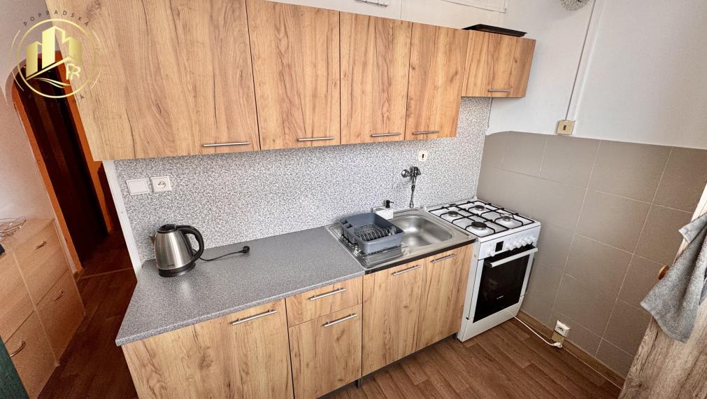 PRENÁJOM 2i bytu s balkónom, Starý Juh – voľný od mája