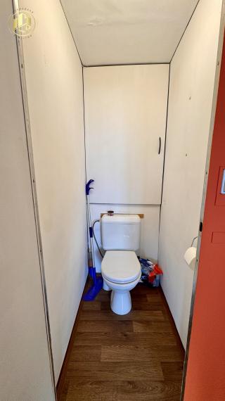 PRENÁJOM 2i bytu s balkónom, Starý Juh – voľný od mája