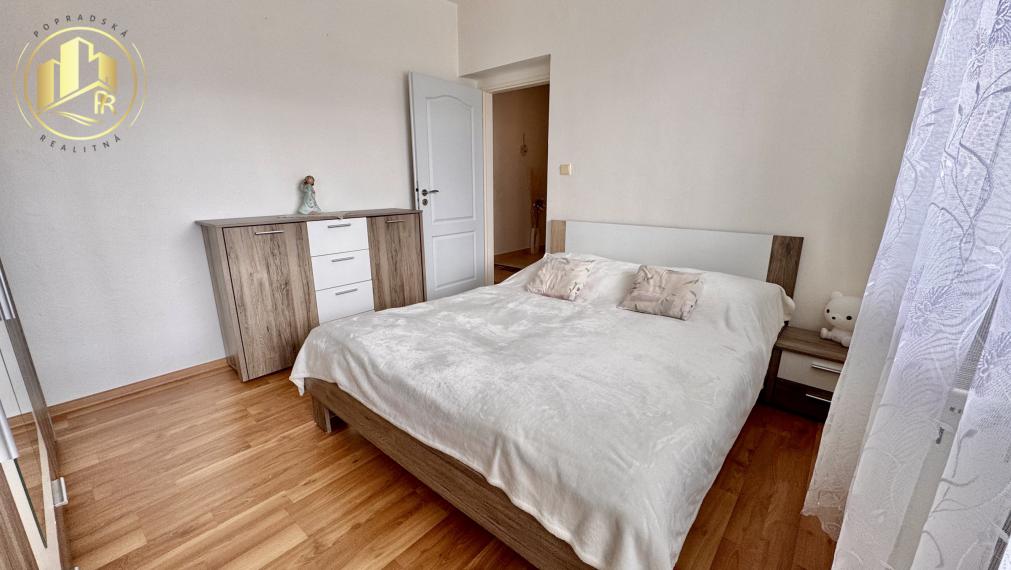 3-izbový byt s dvoma loggiami a výhľadom na Tatry – Poprad Veľká, komplet zariadený