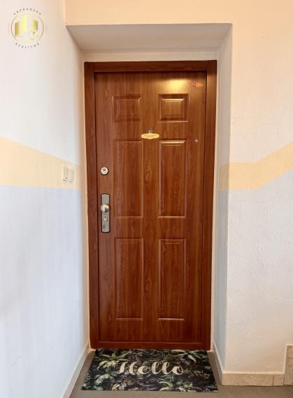 3-izbový byt s dvoma loggiami a výhľadom na Tatry – Poprad Veľká, komplet zariadený