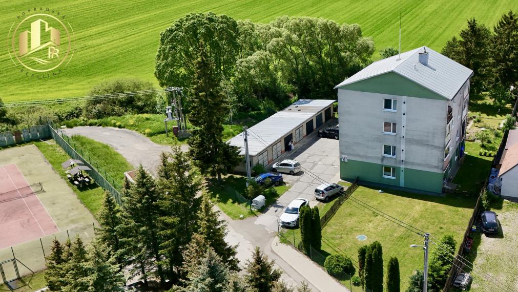 3-izbový byt s balkónom, záhradkou a garážou v pokojnej lokalite obce Štrba