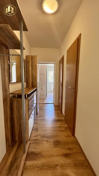 3-izbový byt s balkónom, záhradkou a garážou v pokojnej lokalite obce Štrba