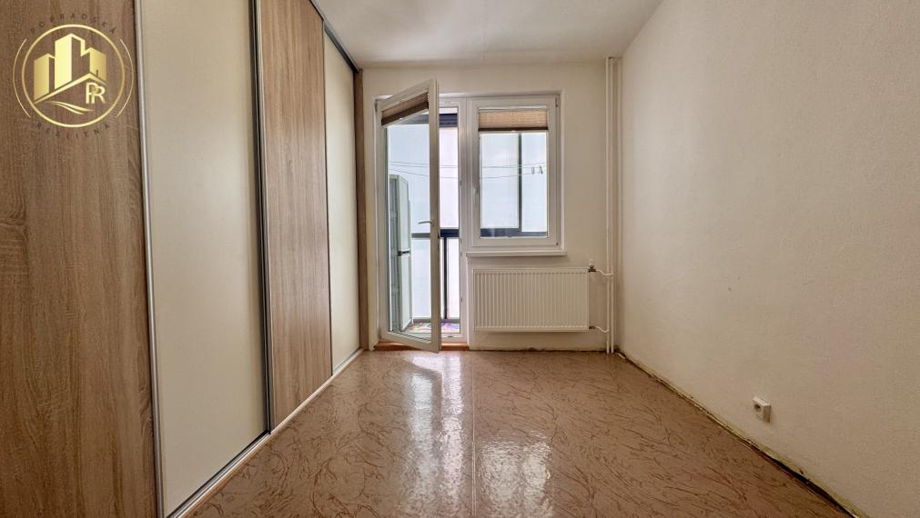 3-izbový byt s balkónom, záhradkou a garážou v pokojnej lokalite obce Štrba
