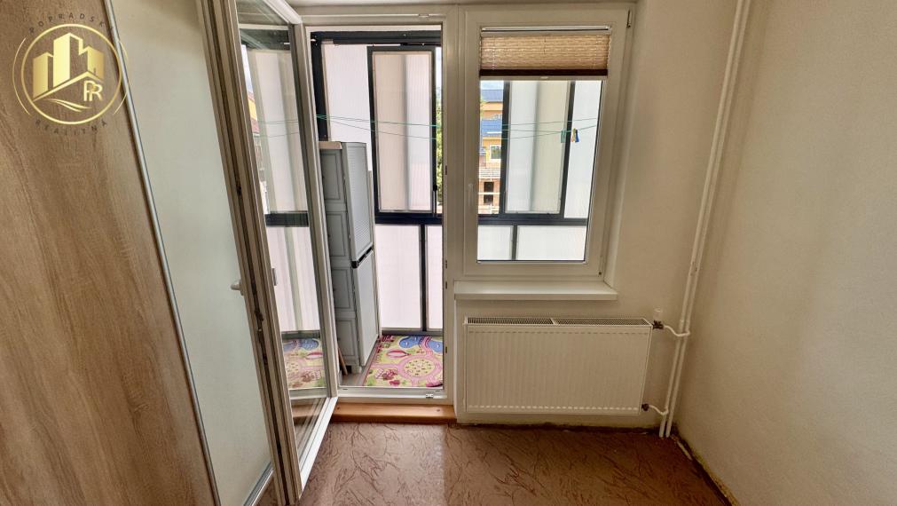 3-izbový byt s balkónom, záhradkou a garážou v pokojnej lokalite obce Štrba