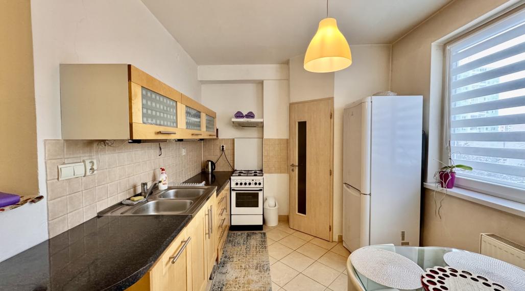 Priestranný 3-izbový byt s balkónom na prenájom, Poprad Juh