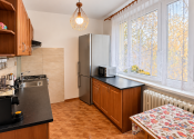 Priestranný 3-izbový byt s balkónom na prenájom vo vyhľadávanej lokalite Starý Juh - fotografia 6