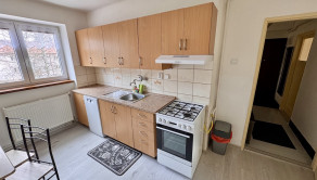 Útulný 2 izbový byt s balkónom na prenájom v širšom centre Popradu - fotografia 16