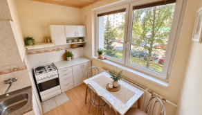 Znížená cena !! 3-IZBOVÝ BYT 69,22 m² V SKVELEJ LOKALITE POPRADU na predaj ! - fotografia 8