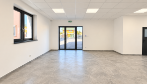 271 m² PRIESTOR PRE VAŠE PODNIKANIE | KOMPLETNE ZREKONŠTRUOVANÝ OBJEKT | PARKOVANIE | BILLBOARD - fotografia 7