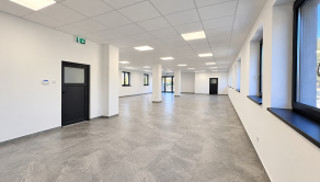 271 m² PRIESTOR PRE VAŠE PODNIKANIE | KOMPLETNE ZREKONŠTRUOVANÝ OBJEKT | PARKOVANIE | BILLBOARD - fotografia 5
