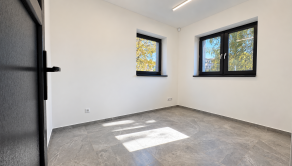 271 m² PRIESTOR PRE VAŠE PODNIKANIE | KOMPLETNE ZREKONŠTRUOVANÝ OBJEKT | PARKOVANIE | BILLBOARD - fotografia 8
