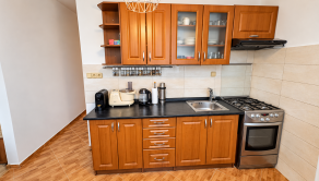 Priestranný 3-izbový byt s balkónom na prenájom vo vyhľadávanej lokalite Starý Juh - fotografia 7
