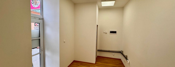 Obchodné priestory na prenájom, centrum mesta Poprad