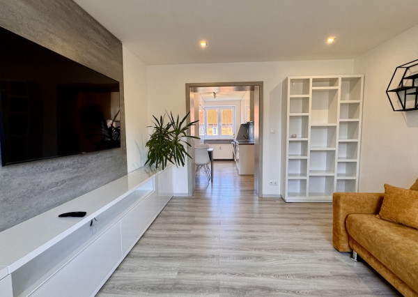 Krásny 2 - izbový byt v pokojnej lokalite na prenájom - Svit