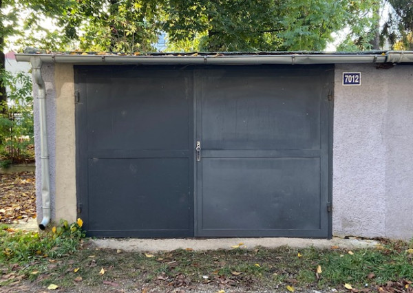 Prenájom garáže v centre mesta – Poprad