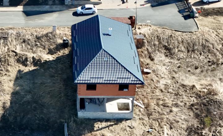 Rodinný dom vo Vlkovej – ideálne miesto pre Vašu budúcnosť! - fotografia 15
