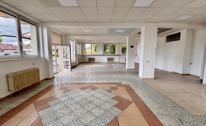 Prenájom obchodno-kancelárskych priestorov | 176 m² | Poprad - VEĽKÁ - fotografia 1
