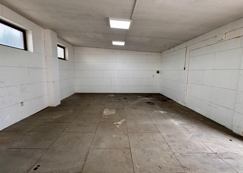 Prenájom 3 zateplených garáží | 48 m² | Poprad - Veľká
